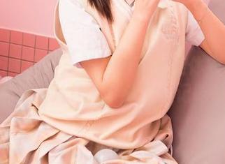 Feilin嗲囡囡 – 流氓小巫女连体衣的魅力：精选图片让人分分钟忘记吃饭！