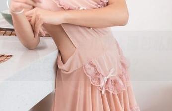 GIRLT果团网 – 松果儿双人图包私拍，你的目光能跟得上吗？