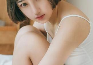 GIRLT果团网 – 美丽怎么能不分享？莫雅淇的脚在等你下载！