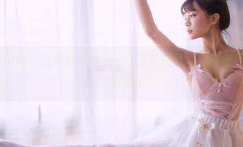 GIRLT果团网 – 把泳池带回家——《陈雅漫》作品集下载等你来翻阅