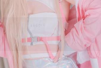 别错过！Jenny(정제니)教室里的定制写真，绝对让你惊艳！