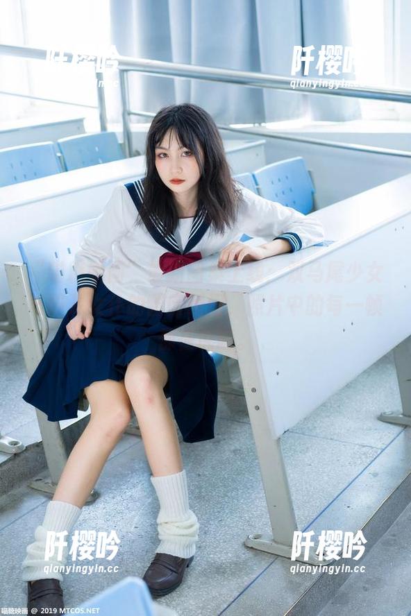 “喵糖映画”最新图集上线：双马尾少女与猫儿女仆的甜蜜瞬间，照片中的每一帧都在说萌。