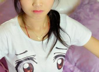 PANS写真 – 小倩的校服私拍，难道这是我心中的女神？