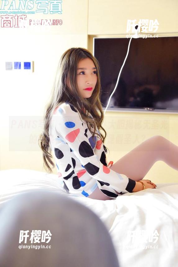 PANS写真-薇妮 PANS写真 - 薇妮修女,大胆揭秘无圣光的合集,是真修女还是假圣人?