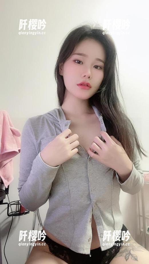 Sira(시라)的毛衣：看她的图包，心里不知不觉斜了个几度