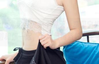 UGirls尤果网 – 这个夏天，李思宁姐姐的美图和你一起，下载前请系好安全带！