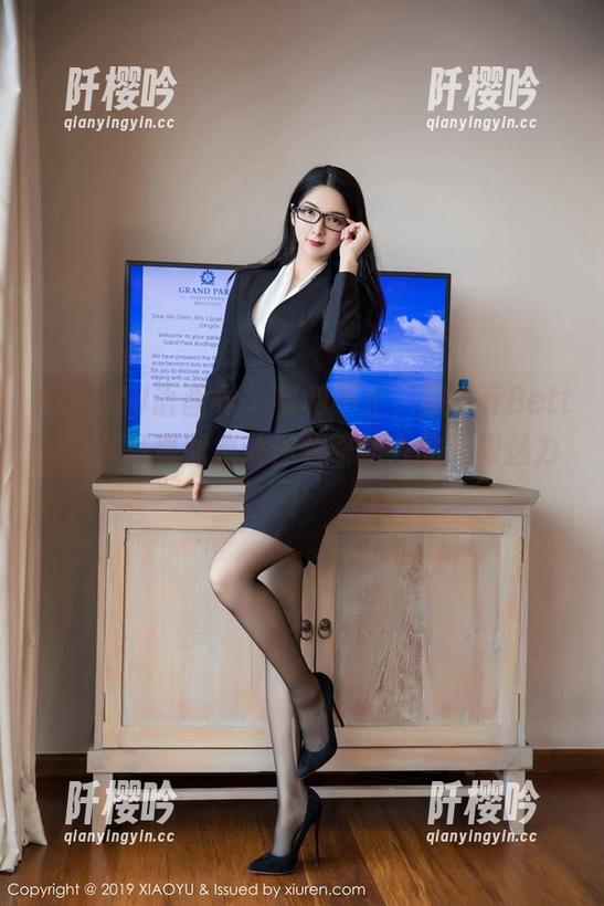 XIAOYU语画界-周思乔Betty XIAOYU语画界 - 福利不止,周思乔Betty首套写真图集带你领略新人的无限魅力!