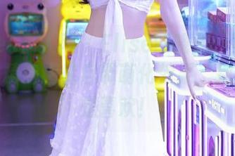 Xiuren秀人网 – Elise谭晓彤：可爱进化论，精选图库自带萌化效果，别问，就是喜欢！