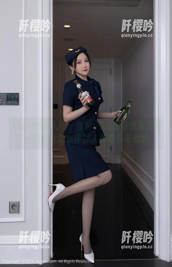 Xiuren秀人网-MOON嘉依 Xiuren秀人网 - 当MOON嘉依遇见天使:一组照片让你怀疑人间是否有仙境!