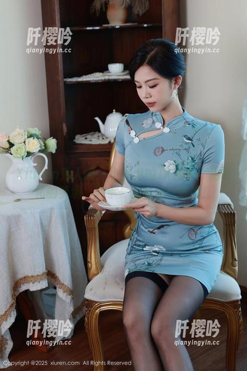 Xiuren秀人网 - 小探戈的JK图集：定制化的梦境，随手一翻都像在冒险！