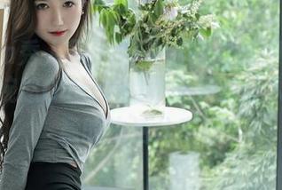 Xiuren秀人网 – 有人说睡衣是懒惰的象征，王婉悠Queen的作品集却让人想起诗意的生活分享！