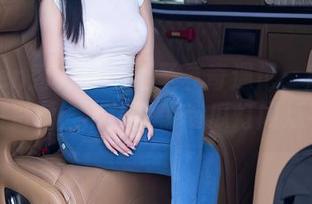 Xiuren秀人网 – 万圣节奇遇记：鹿小茜原图资源，心情就像南瓜灯闪烁不定