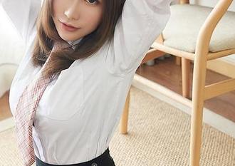 YouMi尤蜜荟 – 这里是小KK的豹纹私房，原图瞬间抓住我的视线，随便一瞥就不想移开！