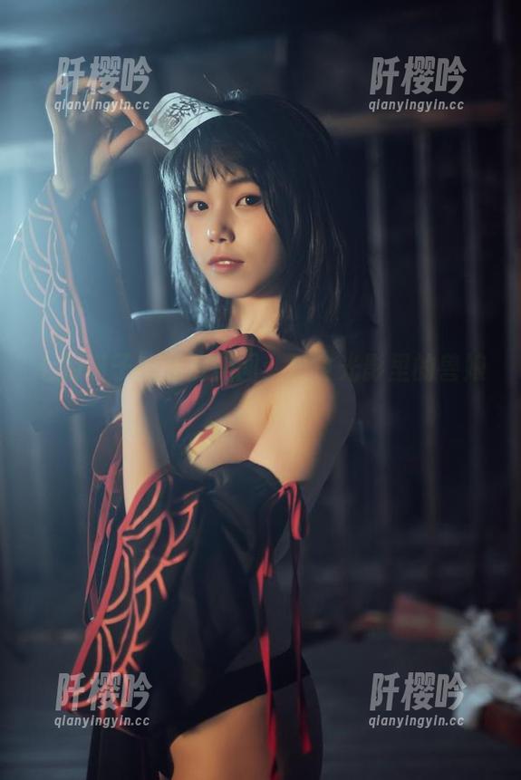 七月喵子 七月喵子的私房美图:日食光影里的兽娘幻想