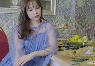 丽柜 – 允儿：夏天的一抹色彩，原图也能如此撩人的写真，太妙了吧？