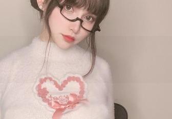 你十七鸽短裙高清图集：绝对不是心动，是裙摆在飞舞！