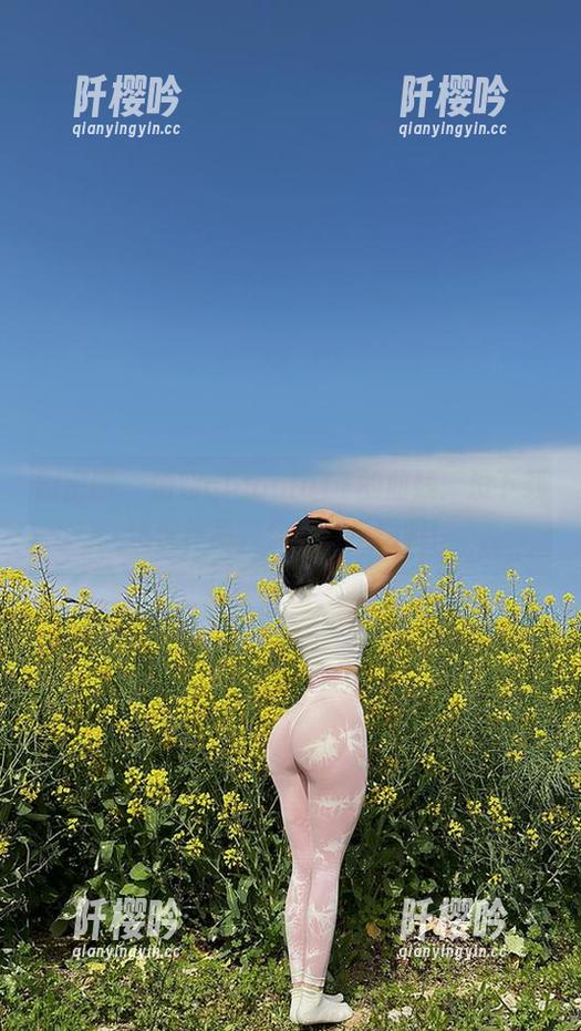微密圈 - 俏妞qiaoniuTT的曲线：没下载这份作品，你可别后悔哦！