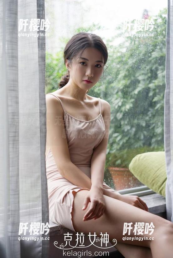 克拉女神-妮子 克拉女神 - 无圣光下的妮子:职业装写真,职场心机满分!