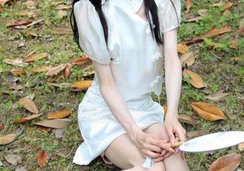 初夏女神 – 终于看到了，依依的毕业季美图在线，邻家女孩的青春真让人怀念