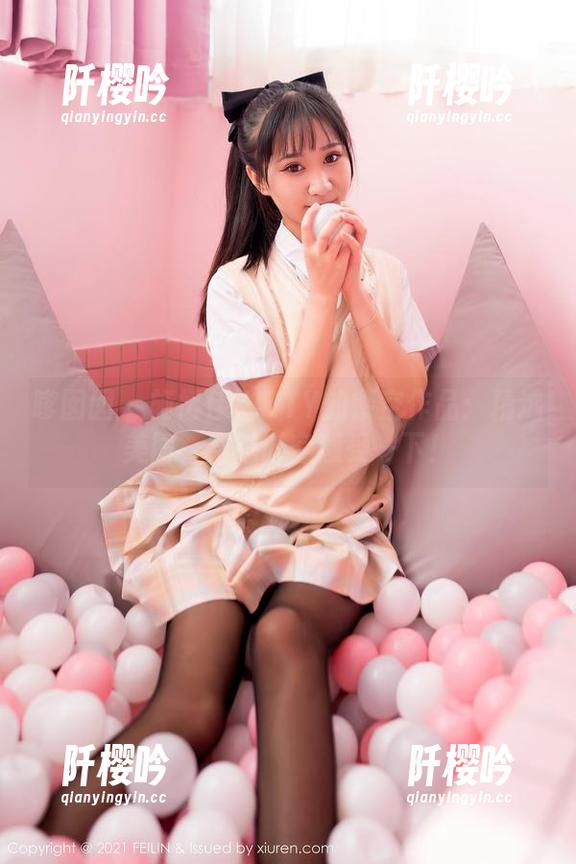 嗲囡囡-施忆佳KITTY 嗲囡囡 - 施忆佳KITTY的镂空作品:精选美图,穿越时空感受一下!