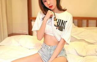 嗲囡囡 – 这一身泳衣，陈雅漫VICKY私房写真简直是画中游