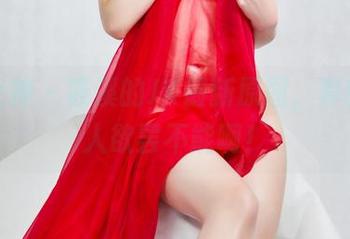 头条女神 – 筱溪的JK最新原图，真的是让人欲罢不能啊！