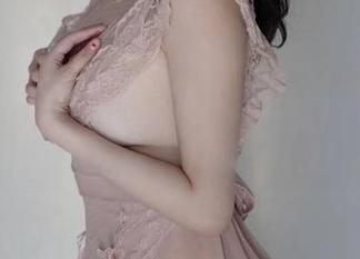 微密圈 – 奶宝妹纸的婚纱私房图集，这身姿态我太心动了！