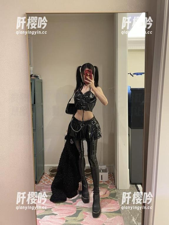 妮是老虎 微密圈 - “妮是老虎”的泡影:浴缸里的原图,仿佛时光静止,作品集真是让人目不转睛!