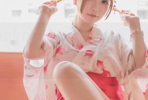 从宅夏yoko的私拍看：和服里的妹汤物语，谁说只有清纯？