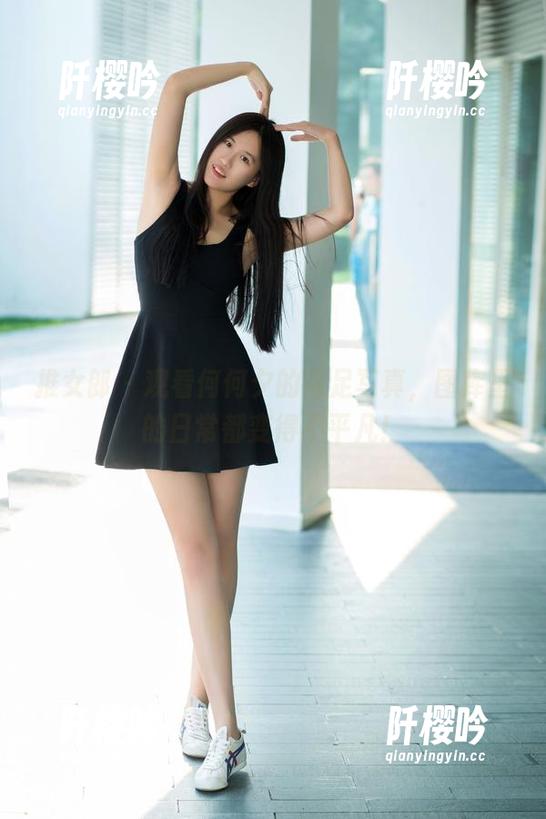 推女郎 - 观看何何夕的裸足写真，图库里的日常都变得不平凡！