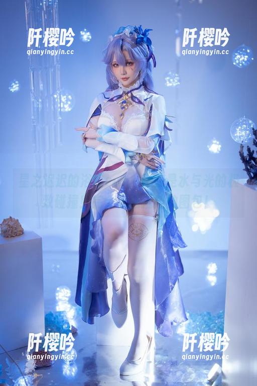 星之迟迟 星之迟迟的浴室cos,简直是水与光的极致碰撞!完全无法抵挡的图包!