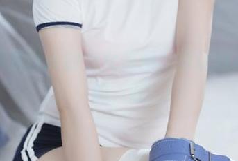 是三不是世w的少女美图，真让我心痒痒的，哎
