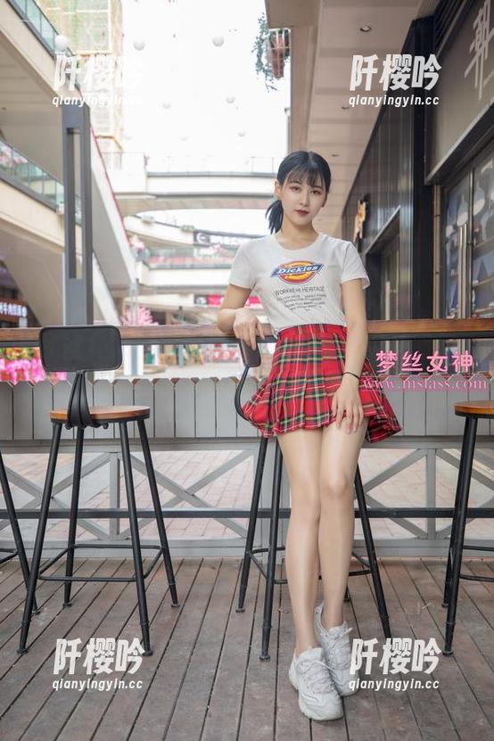 梦丝女神-玥玥 梦丝女神 - 更新啦!来看看玥玥网袜图包,居然可以这么美,真是离谱!