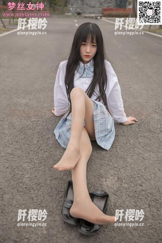 梦丝女神-雪馨 梦丝女神 - 雪馨的JK室内福利,瞬间让人心跳加速
