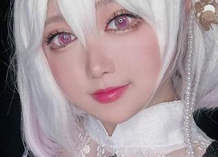 椒妮佐仁的牛娘写真：用图像告诉你，牛也有春天。