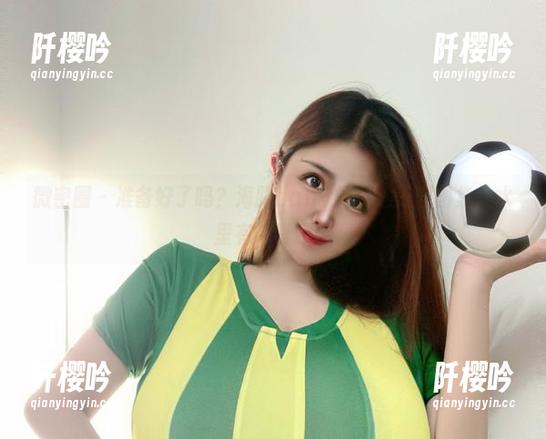 海豚baby 微密圈 - 准备好了吗?海豚baby的泳池美图图集,水里有惊喜哦!