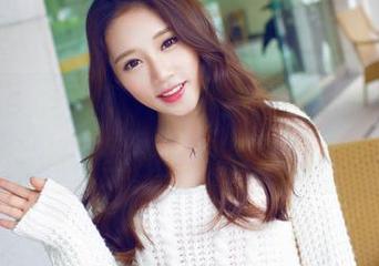 爱蜜社 – 女仆不只会打扫，杨紫嫣Cynthia的无圣光写真真是撩人！
