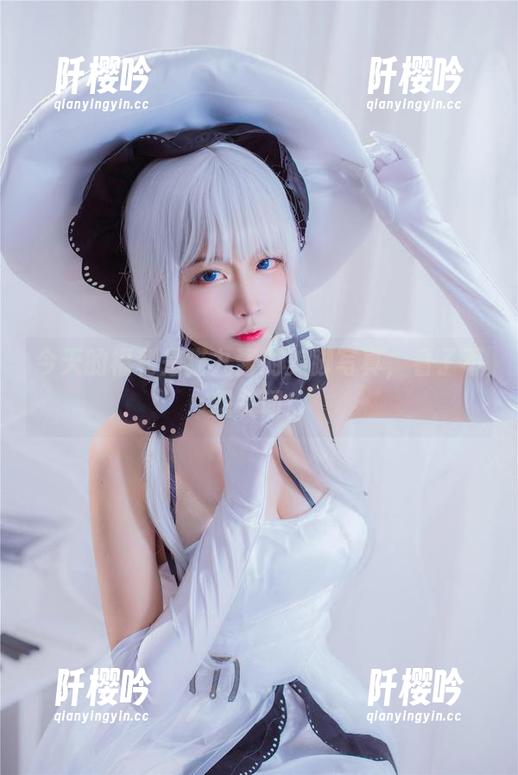 猫九酱 今天的福利是猫九酱的美脚写真,看了不想关闭!