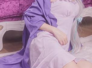白易子教主大揭秘：穿上礼服瞬间变女神的写真图册，一起来看看吧！