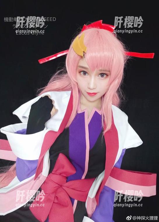 神探火狸狸 又是神探火狸狸:私拍里的諾拉·沐恩睡衣,这种优雅简直不科学!