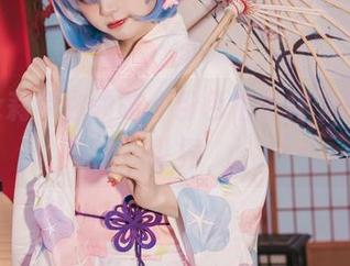 神沢永莉带你领略，粉色格子裙下的写真世界
