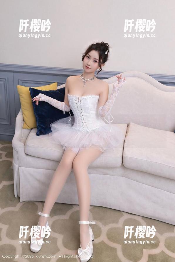 秀人网-宋KiKi 秀人网 - 宋KiKi的私房诱惑:图包里的御姐气息,冷酷中透着温暖。
