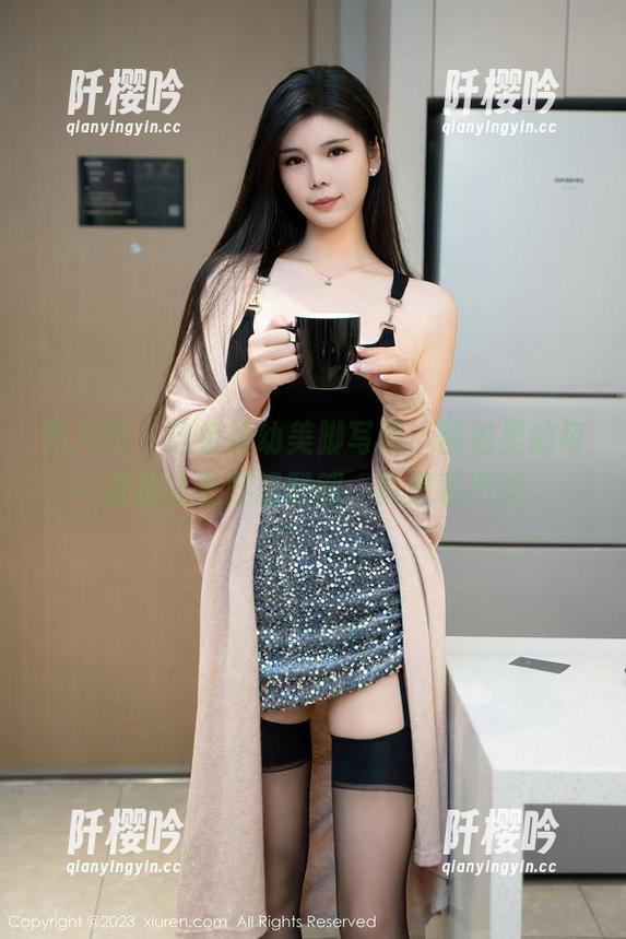 秀人网-幼幼 秀人网 - 这组幼幼美脚写真,图包里的每一张都让我浮想联翩,真是看不够。