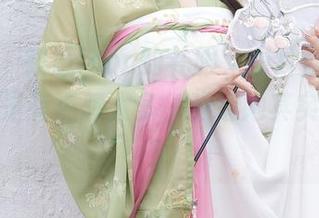 秀人网 – 筱慧icon的礼服，图片合集——我是不是有点想太多，难道她其实是天使？