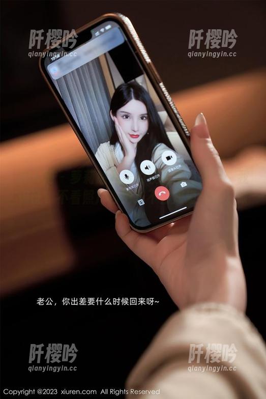 秀人网-萝莉悠悠酱 秀人网 - 萝莉悠悠酱的校园写真定制:我保证,不看照片你绝对不会知道她还会做作业!