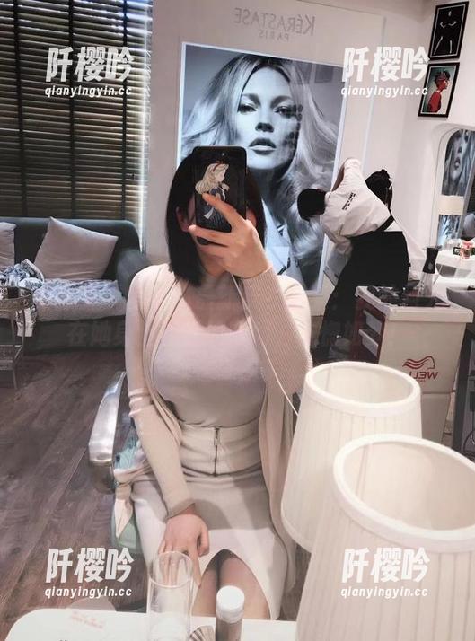 童小芯 微密圈 - 童小芯最新皮衣合集:我的目光在她身上停留的瞬间,恍惚如梦!
