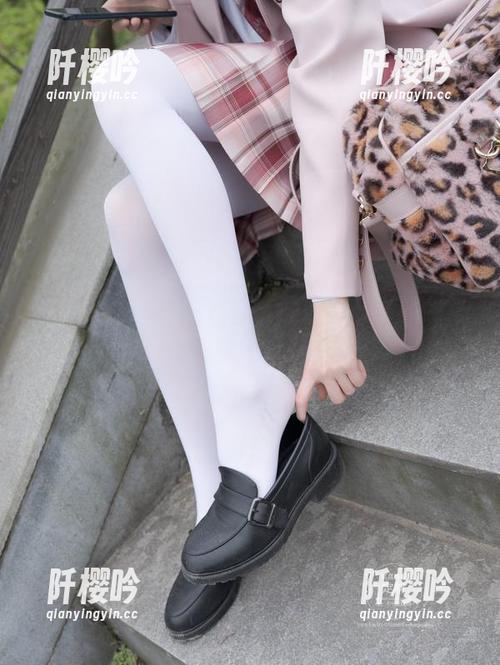 紧急企划-樱可 紧急企划 - 想要免费资源?樱可学姐的写真让你直呼‘太值了吧!’