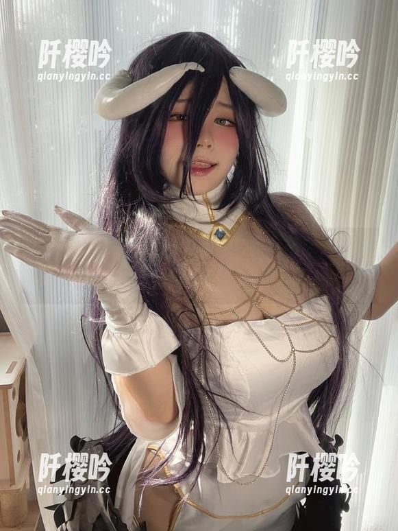 微密圈 - 葱油饼er姐姐的心意之作，赶紧下载她的作品集！