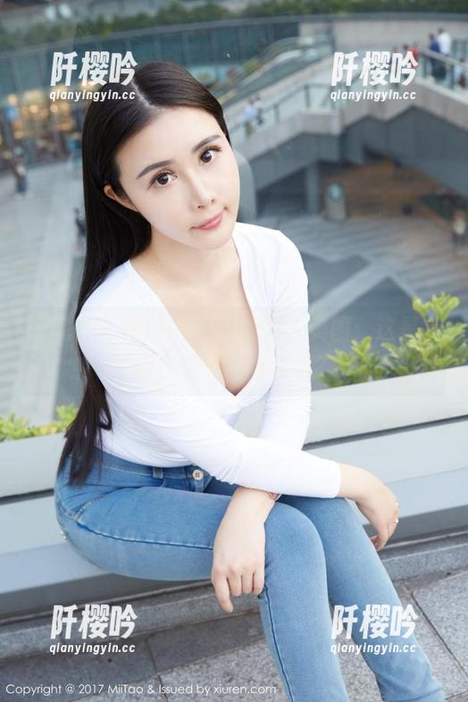 蜜桃社 - 佩琦Pinky的双人美图：这是友情？还是另有玄机？