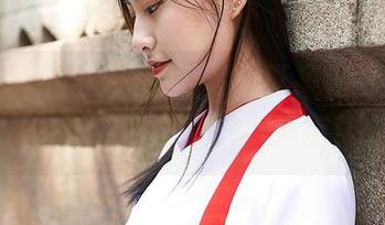 蜜桃社 – 下载杏子的JK写真集，可能会令你心跳加速，嘘小声点！